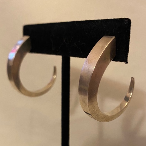 Sterling Silver Spike Hoop Earrings 1.5" - Picture 2 of 8